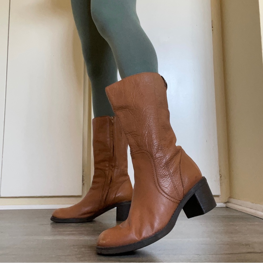 Retro Mid Calf Boots!